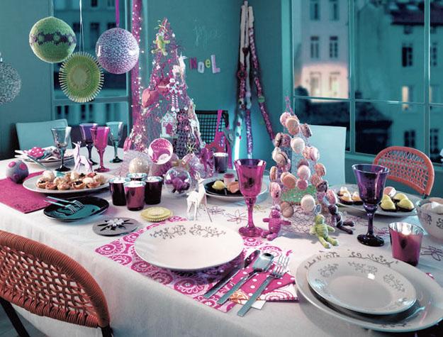 Romantic Table Decorations and Centerpieces, Pink Accents on Modern