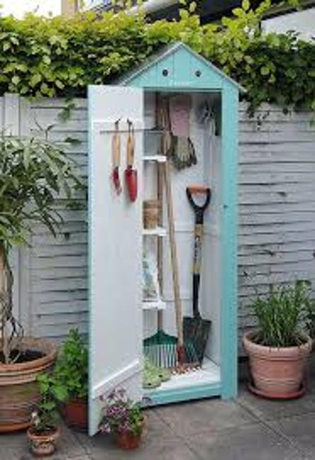 45 Space Saving Ideas for Organizing your Garden Shed ...