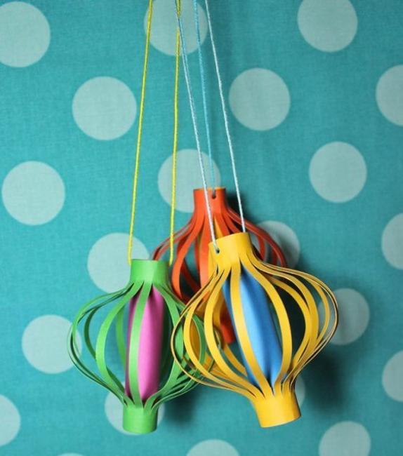 Festive balloon decorations for a fabulous New Year's Eve party