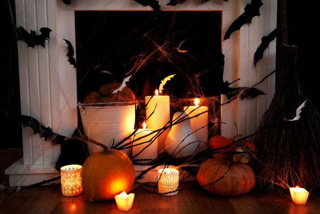 50 Distinct Halloween ideas for Festive Fireplace Decorating