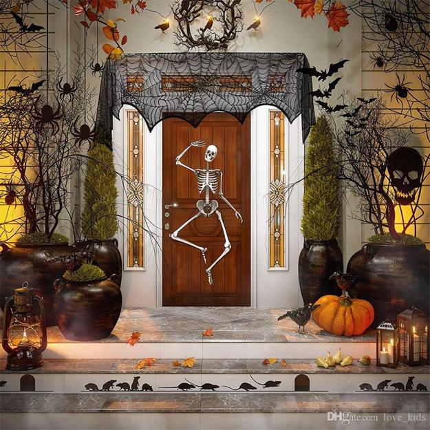 Original Halloween Ideas for Your Front Door Decoration