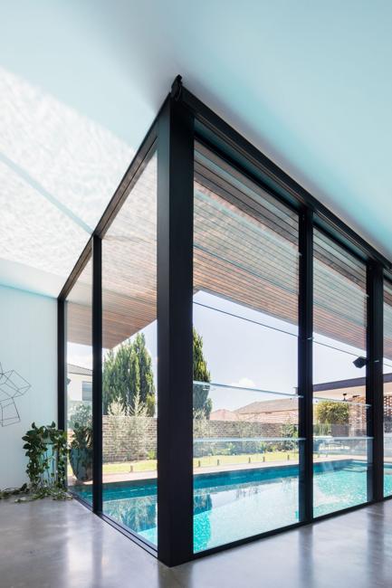 Bright House Design Sending the Radiant Industrial Style Vibe Bright House Design Sending the Radiant Industrial Style Vibe