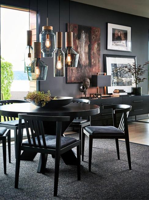 deep colors black furniture