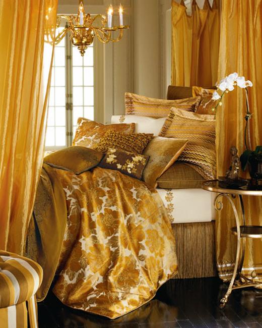 golden yellow bedroom decorating