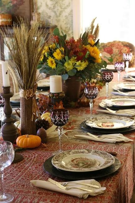 Romantic Thanksgiving Decorating Ideas, Classy Fall Flowers and Candles ...