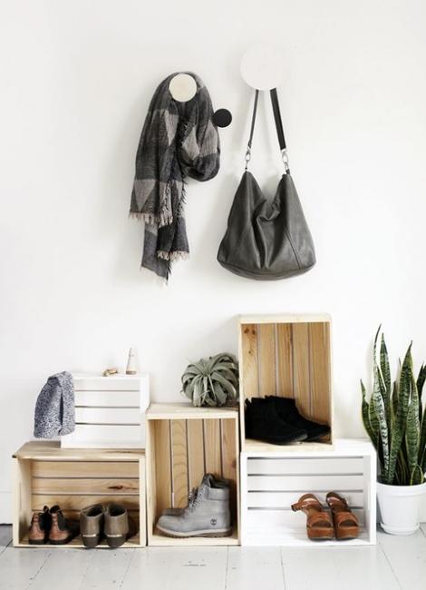 entryway ideas wood boxes organizing small spaces