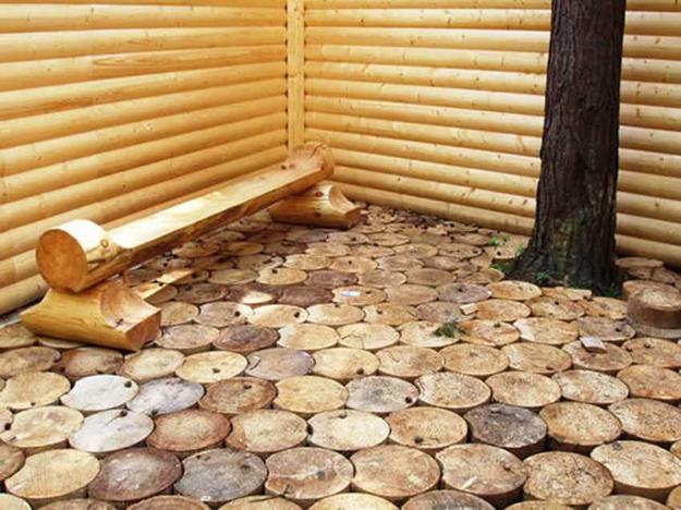 DIY Walkway Of Wood Slices - Shelterness