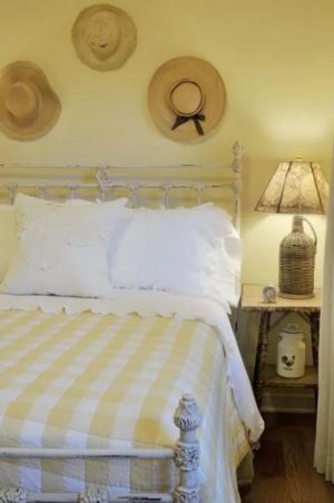 50 Small Bedroom Designs, Lovely Country Home Decorating Ideas