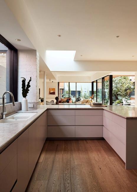 Modern Kitchens, 50 Design Ideas for U Shape Layouts