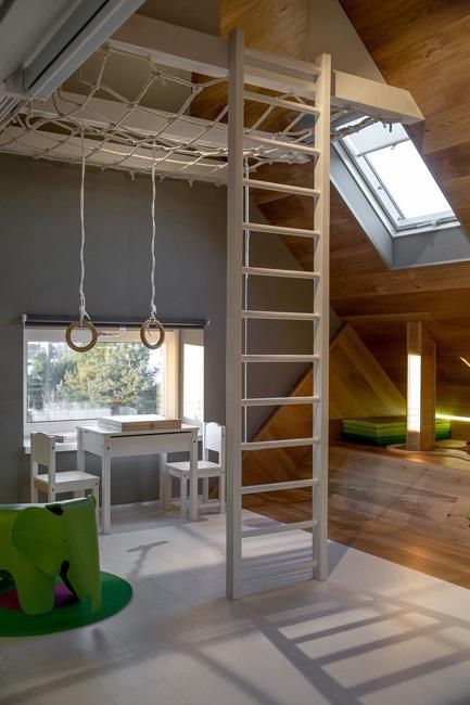 Attic Renovating, Beautiful Kids Room Design Ideas