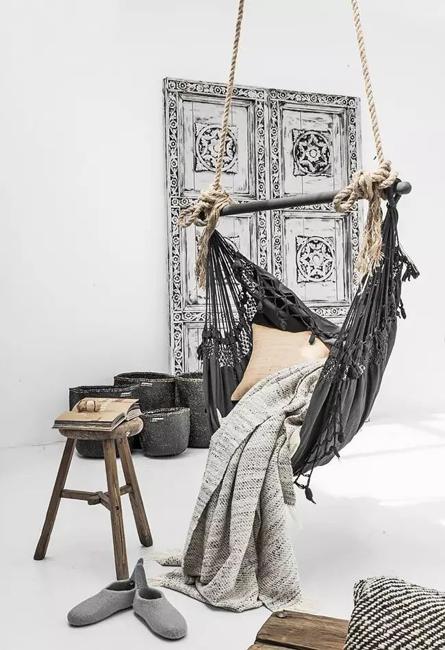 hammock chairs in modern home interiors
