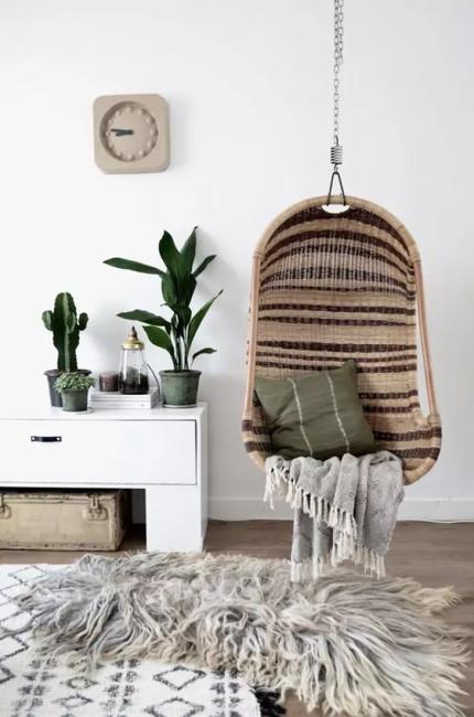 hammock chairs in modern home interiors