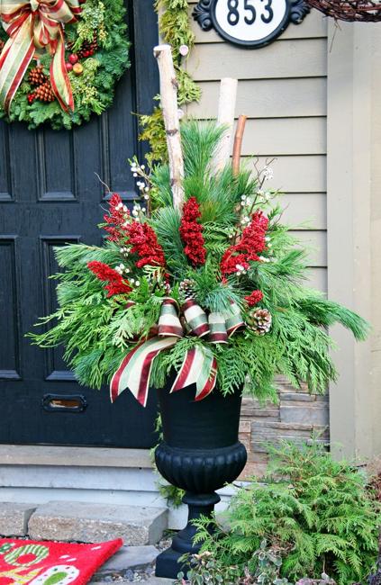 55 Beautiful Entry Ideas, Christmas Door Decoration for Festive Winter ...