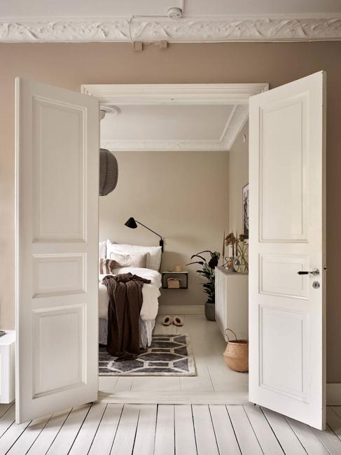 beige wall paint white doors