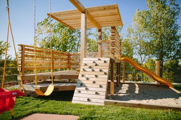 Outdoor Playground Ideas, DIY Sandboxes, 50 Fun Kids Designs