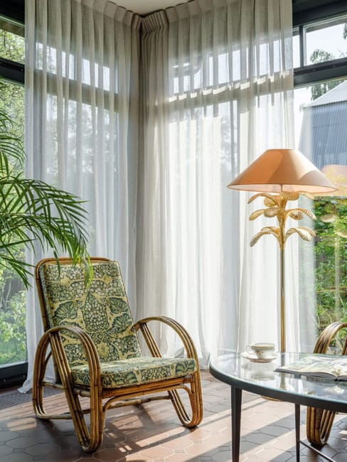 sunroom chair floor lamp