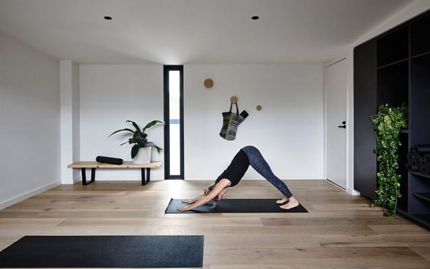 Yoga room design: Tips, ideas and photos