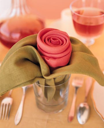 20 Individual Centerpiece Ideas, How to Fold Napkins into Creative