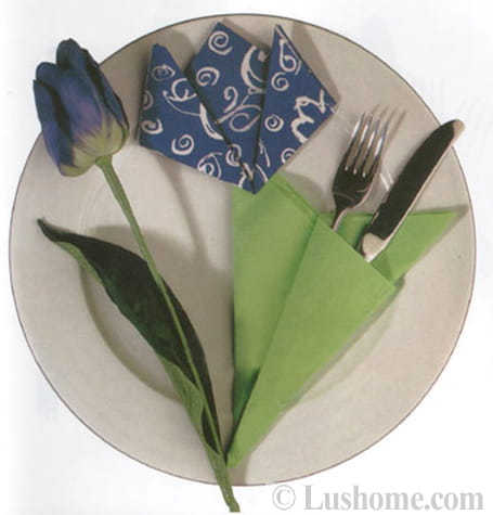 two napkins flower design