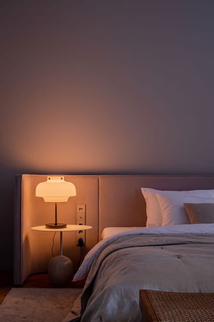 minimalist contemporary bedroom design