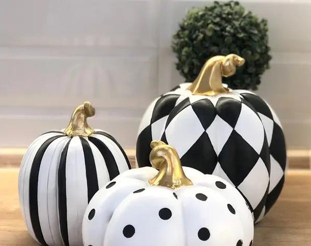 handmade halloween decorations black paint
