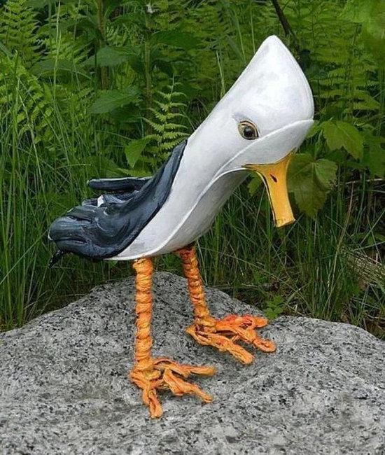 recycling shoes garden decorations
