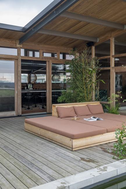 contemporary outdoor furniture day bed