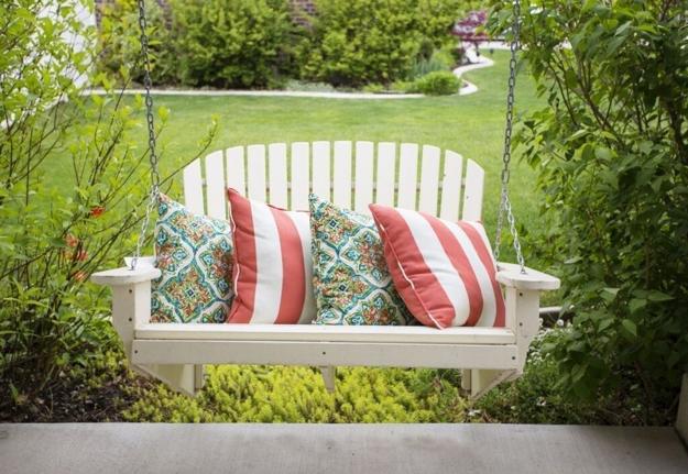 garden structures swing benches backyard ideas
