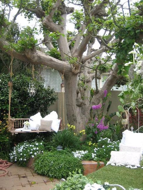 garden structures swing benches backyard ideas