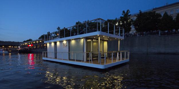 floating home design idea