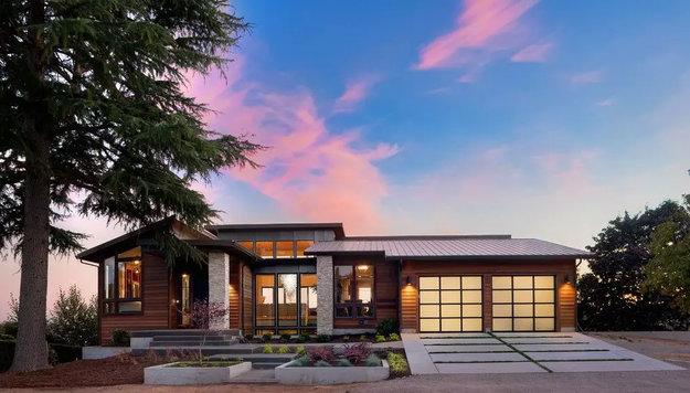 bungalows one story homes attached garages