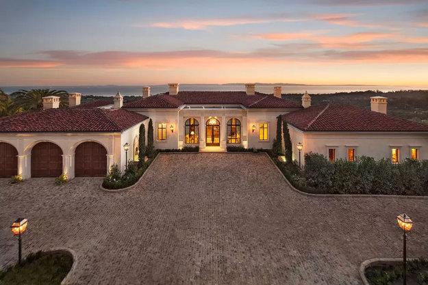 luxurious house design curb appeal
