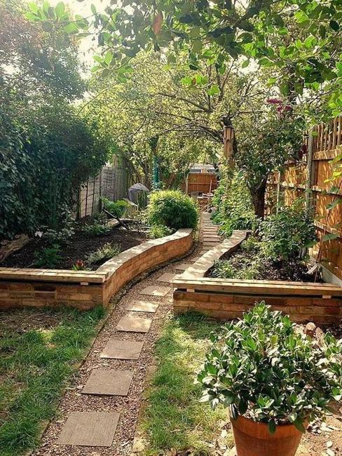 how to widen small long narrow backyard spaces