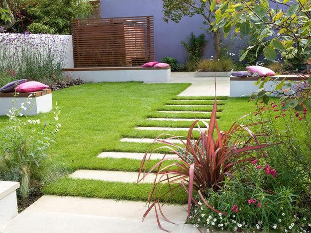 how to widen small long narrow backyard spaces
