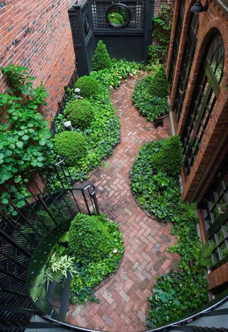 how to widen small long narrow backyard spaces