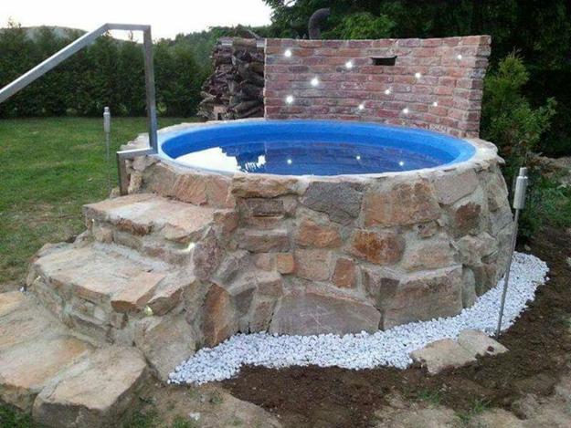 unique water features swimming pool designs