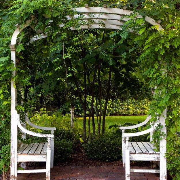 tranquil spots yard landscaping ideas