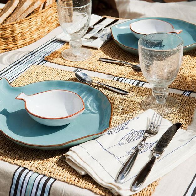 table setting sandy beige blue colors