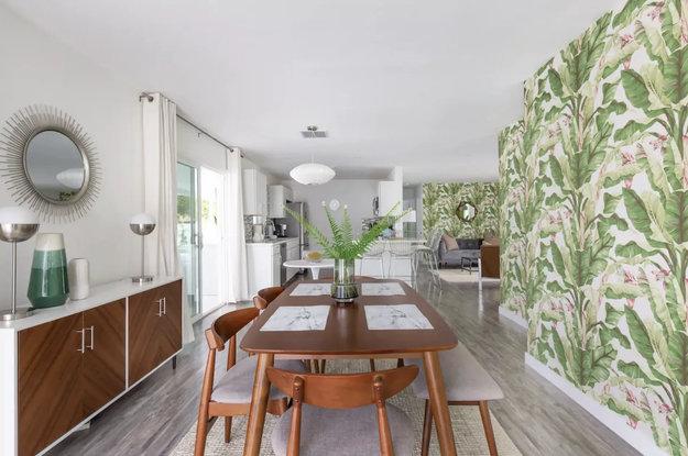 green wallpaper design