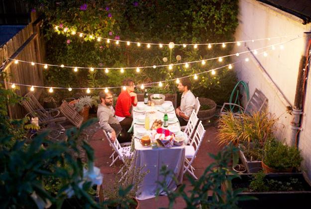 outdoor dining party decorations holiday tables