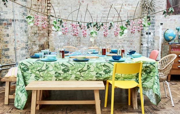outdoor dining party decorations holiday tables