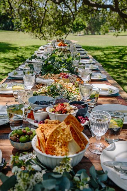 outdoor dining party decorations holiday tables