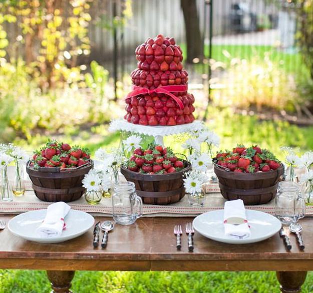 red white table setting strawberry accents