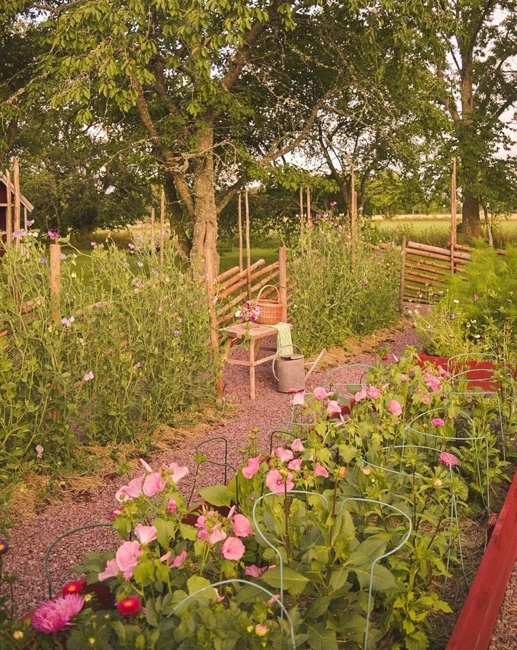 lush greenery garden design ideas