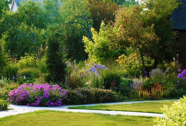 lush greenery garden design ideas
