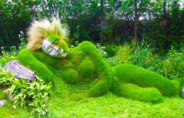 creative topiary themes unique yard decorations