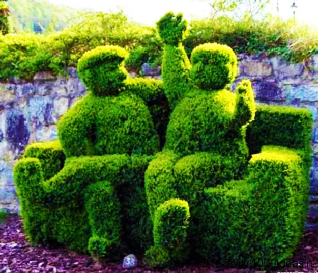 creative topiary themes unique yard decorations