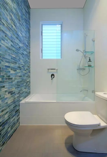 glass tiles modern bathroom design remodeling ideas
