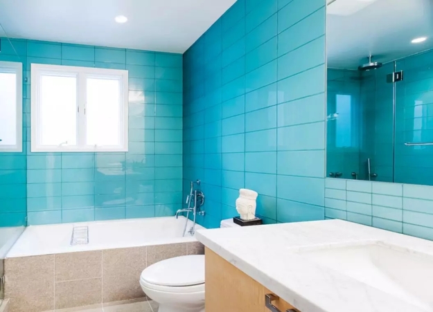 glass tiles modern bathroom design remodeling ideas