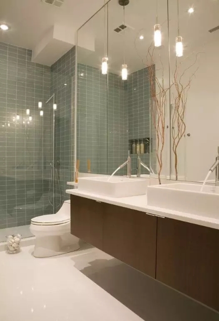 glass tiles modern bathroom design remodeling ideas